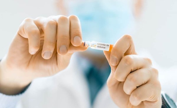 How Can AI Assist in the Early Detection of Epidemic Outbreaks?